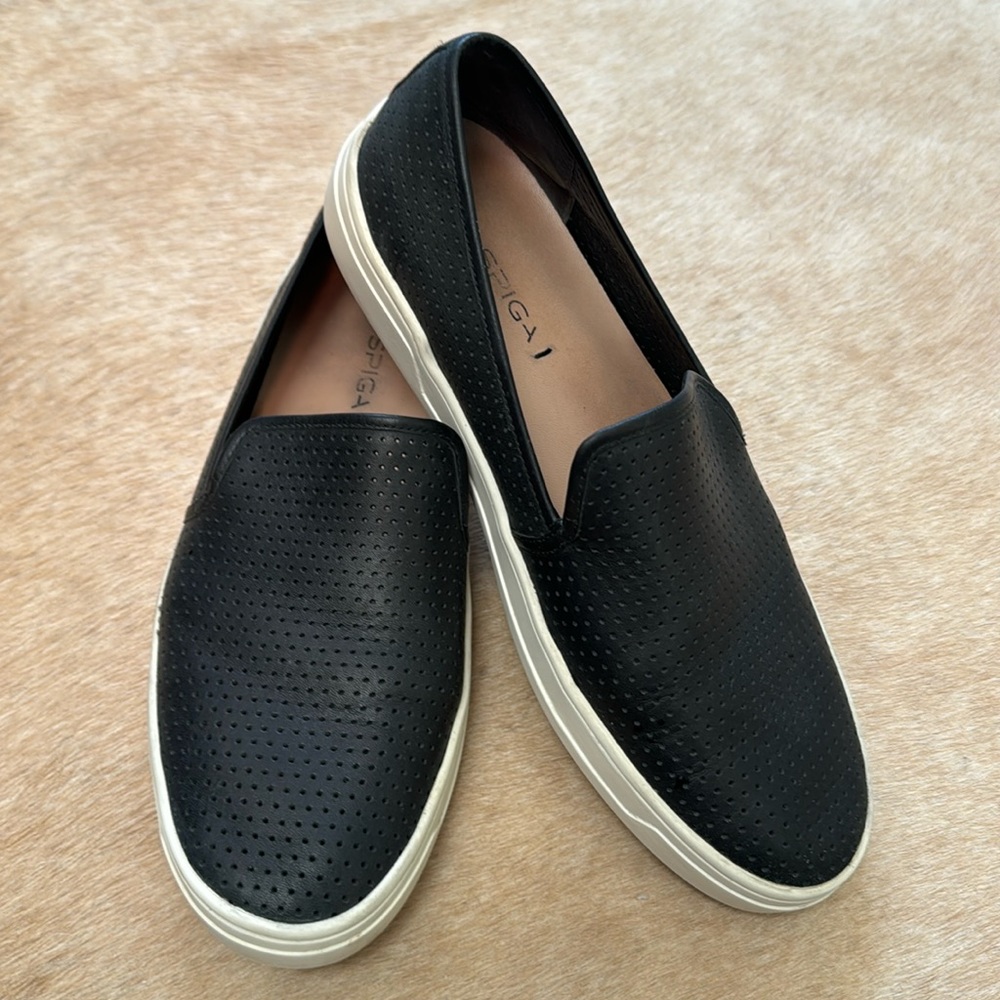 Via Spiga - black leather slip on sneakers